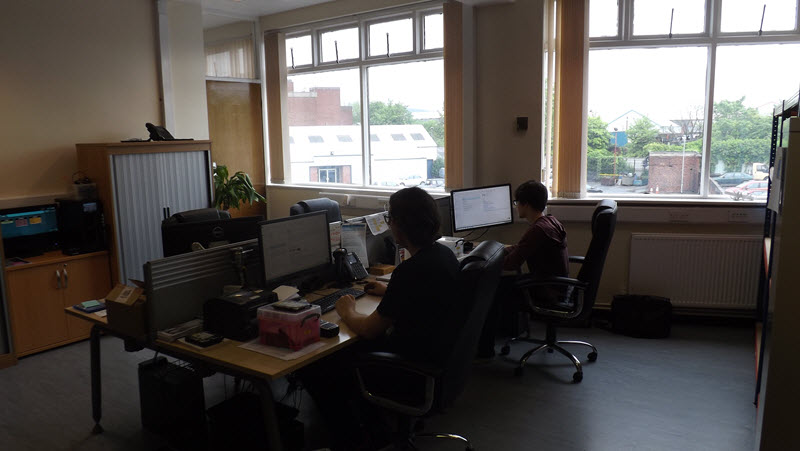 Morning in the data recovery lab 01